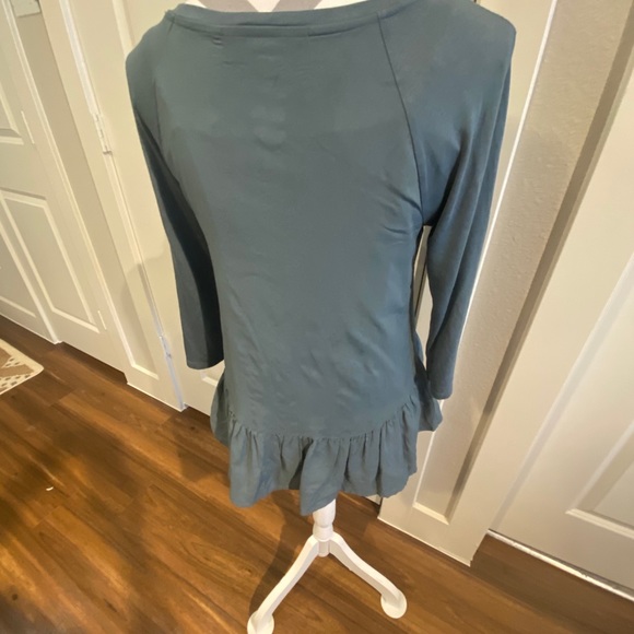 LOFT Peplum Top - Picture 6 of 8